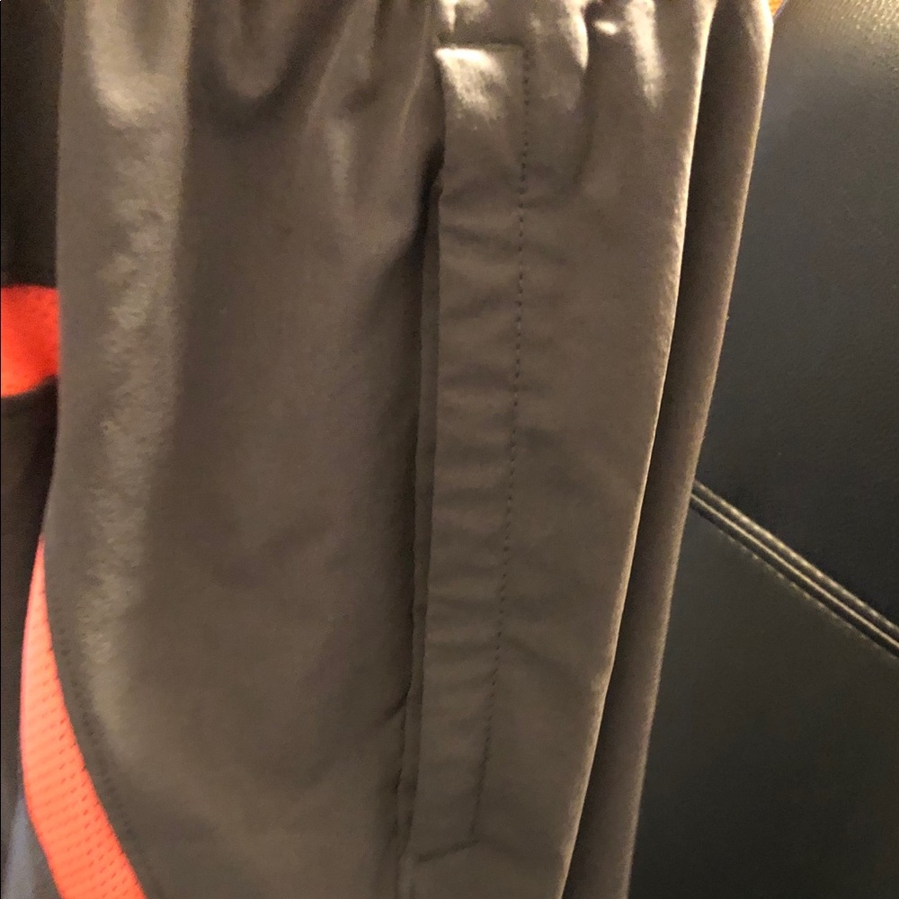 Under Armour Men’s Heat Gear Shorts Lined Gray/Org
